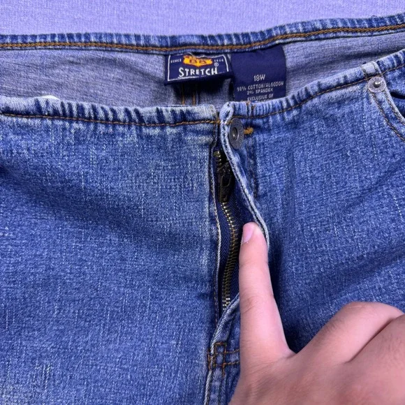 Route 66 Stretch Women's 18W Blue Denim Embroidered Floral Flare Jeans - Picture 11 of 12